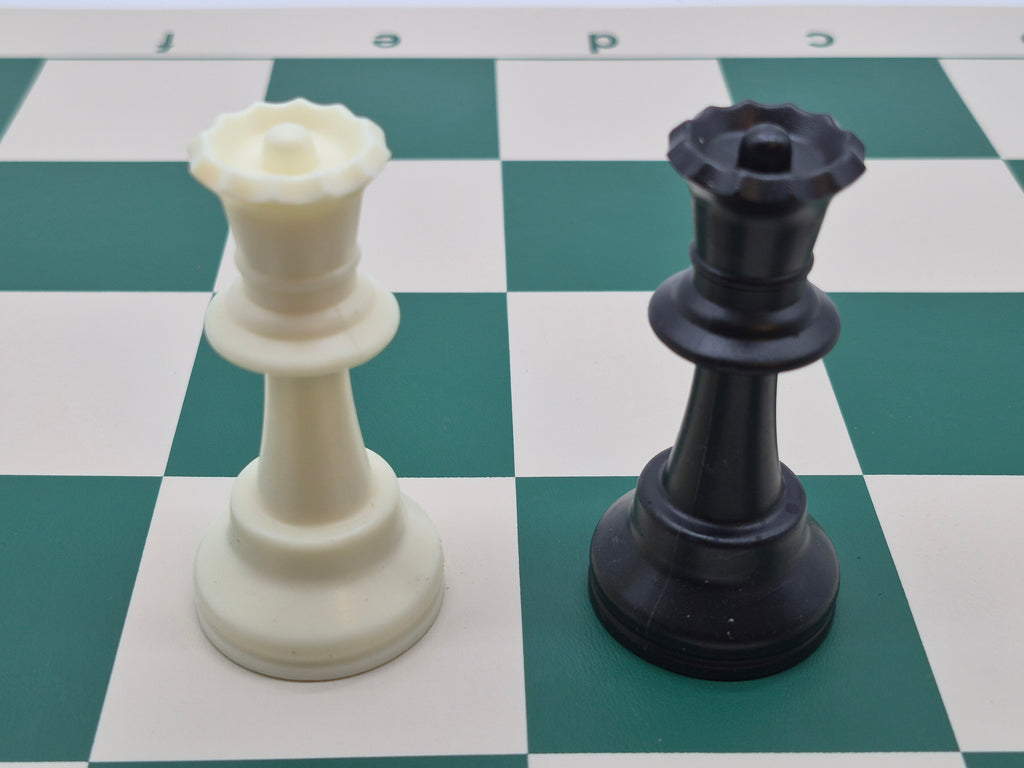 Tournament Club Chess Pieces