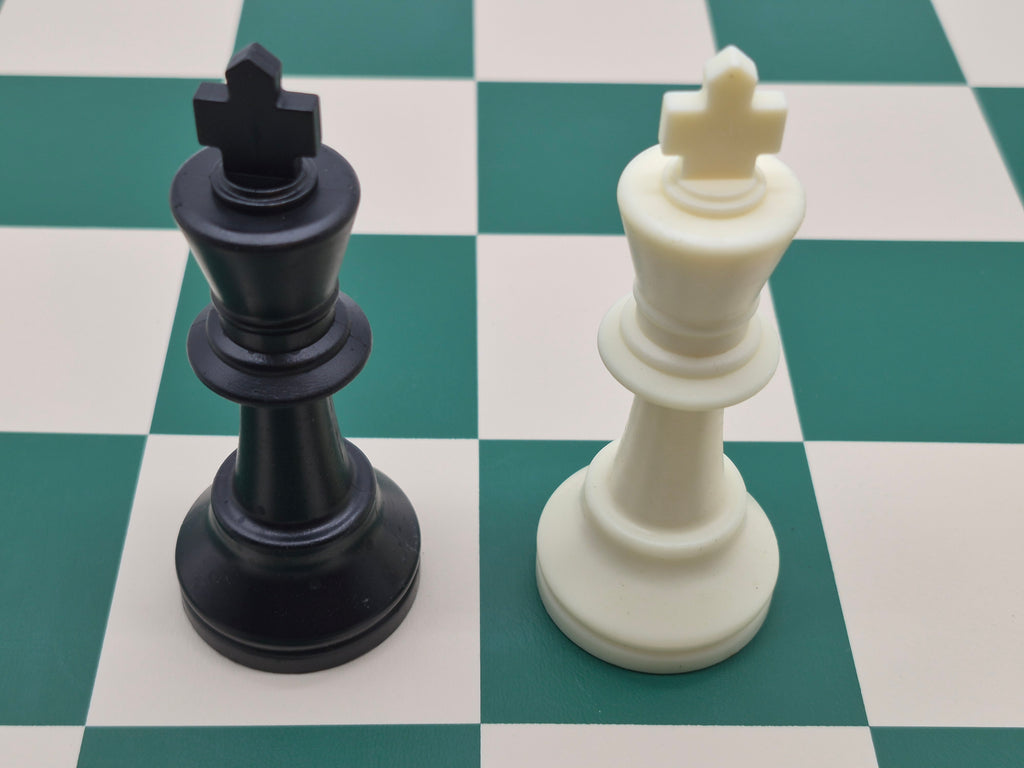 Tournament Club Chess Pieces