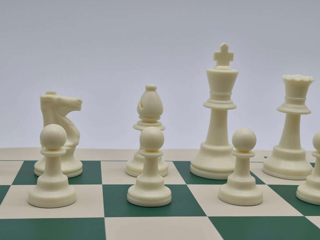 Tournament Club Chess Pieces