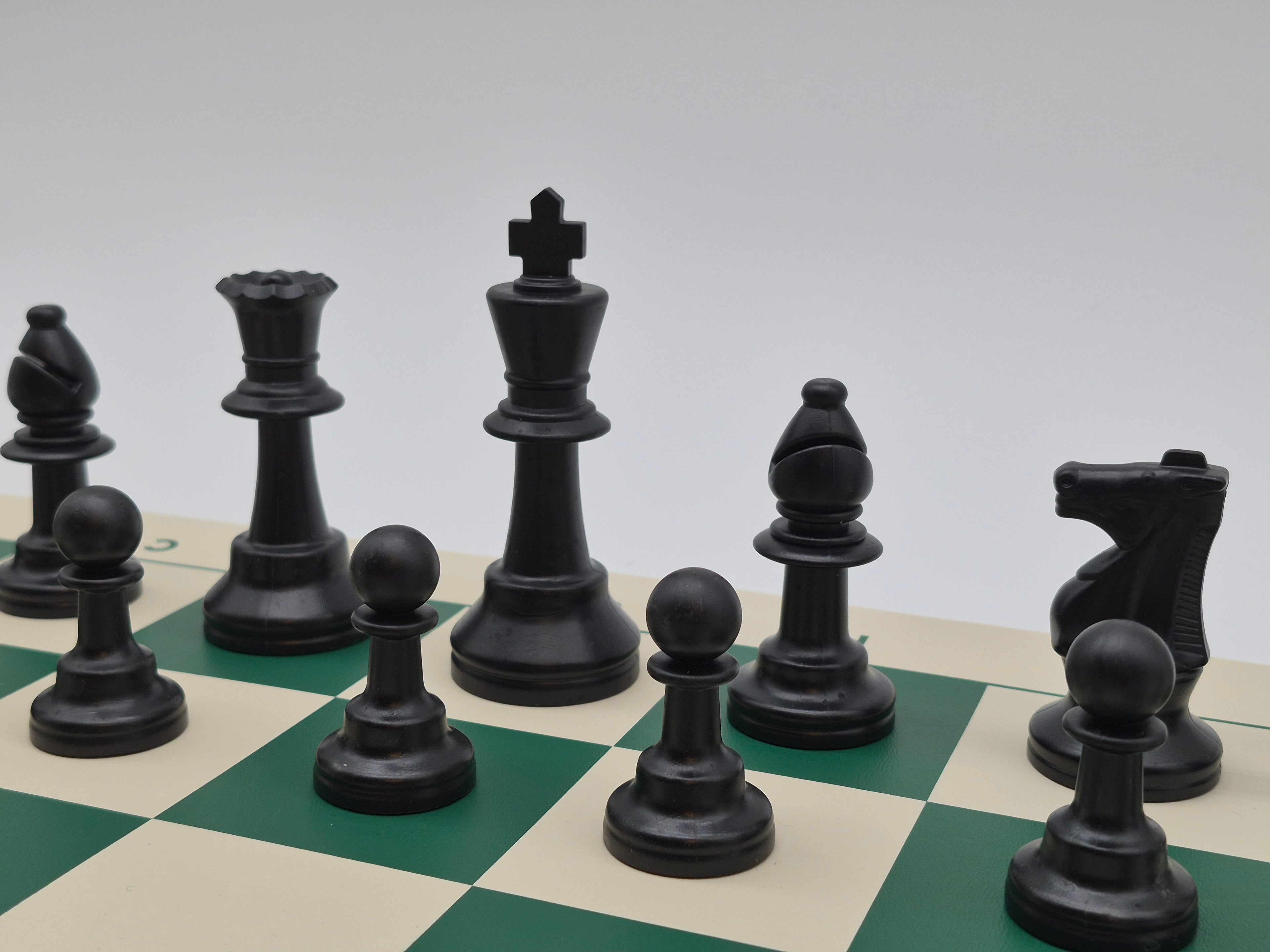Tournament Club Chess Pieces
