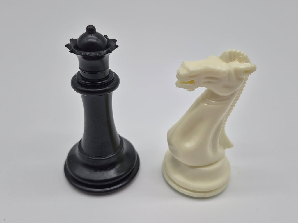 Slim Style Chess Pieces