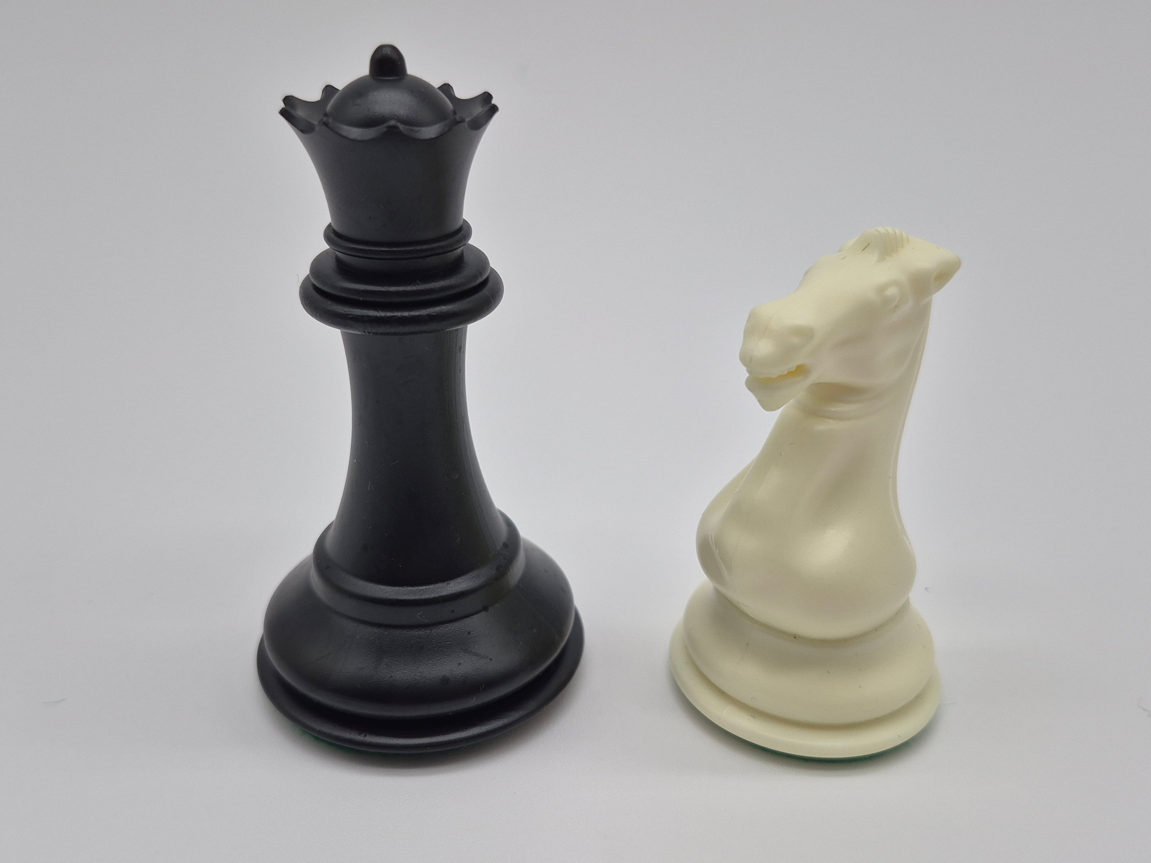 Wide Rook Chess Pieces