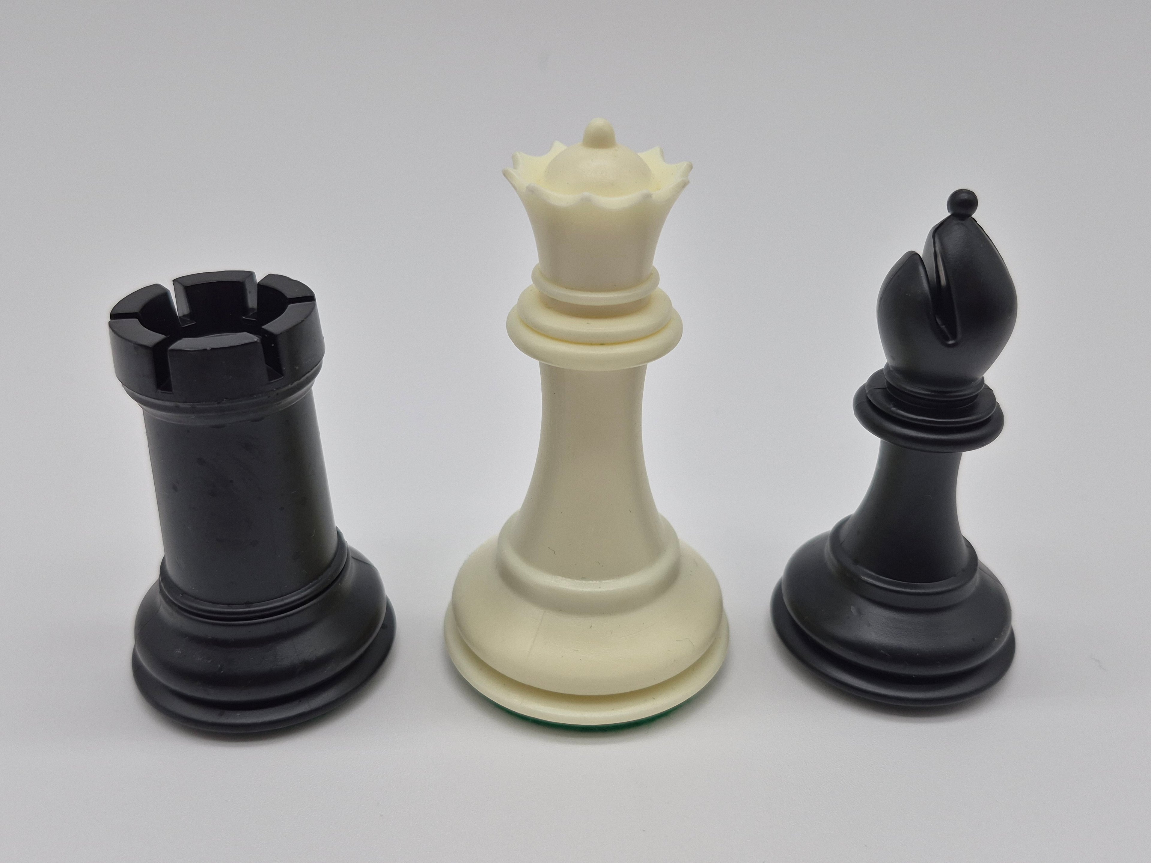 Wide Rook Chess Pieces