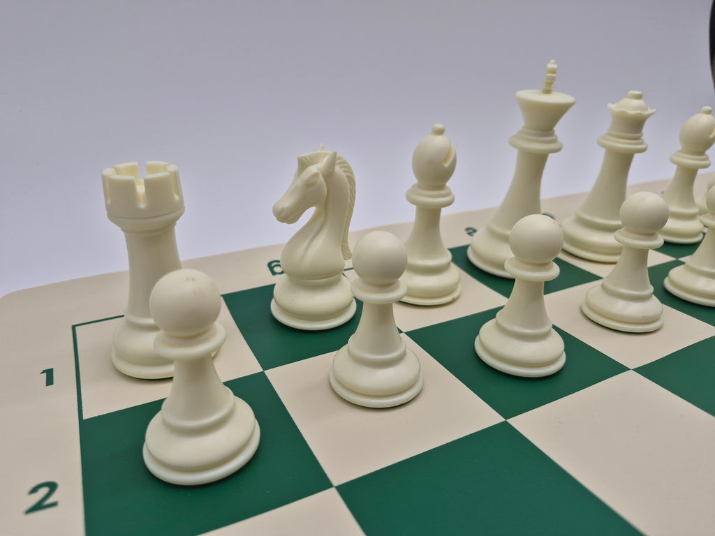 The Candidate Kink's Knight Chess Pieces With Cotton Bag