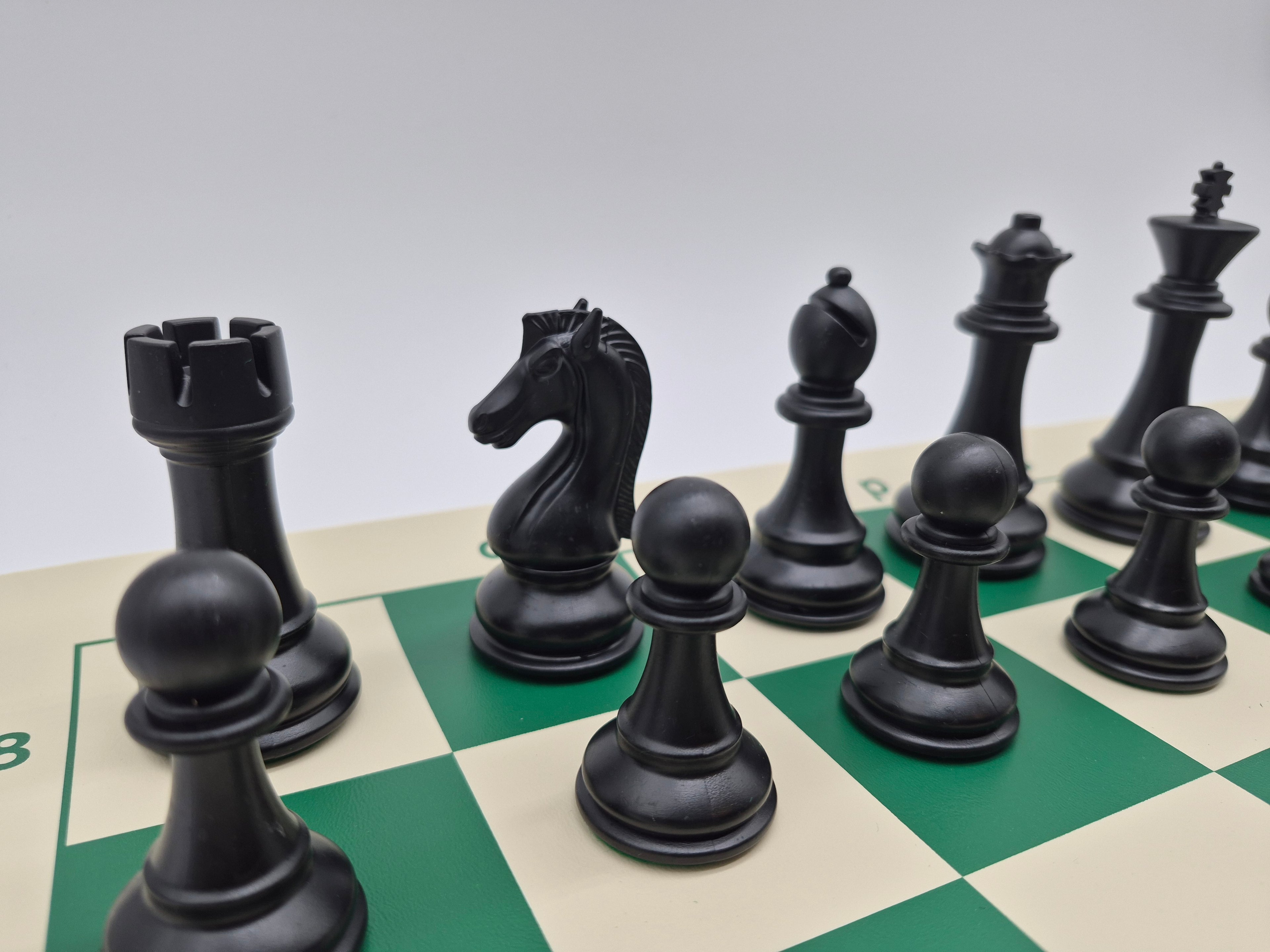 The Candidate Kink's Knight Chess Pieces With Cotton Bag