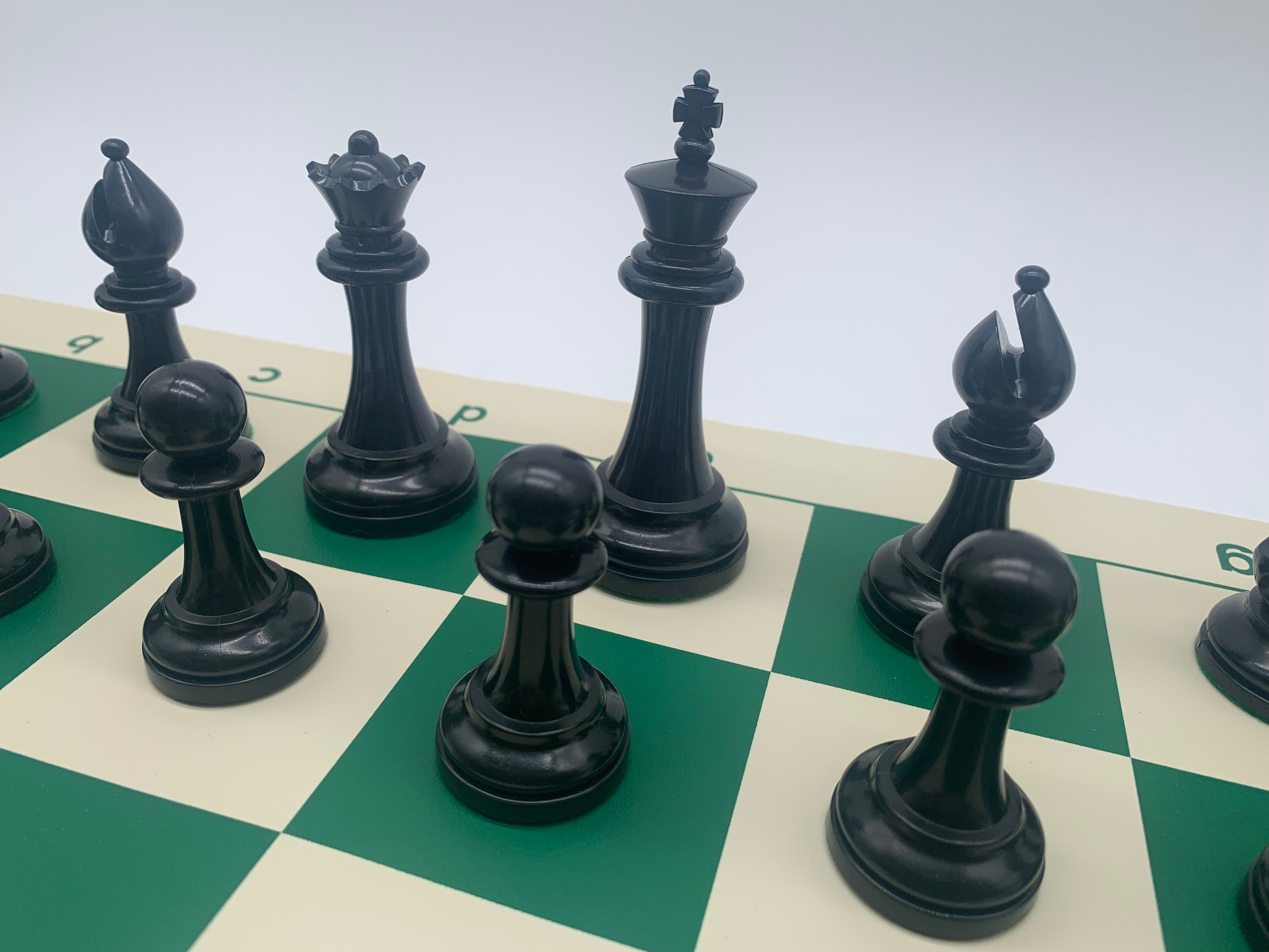 Segmented Horsehair Chess Pieces