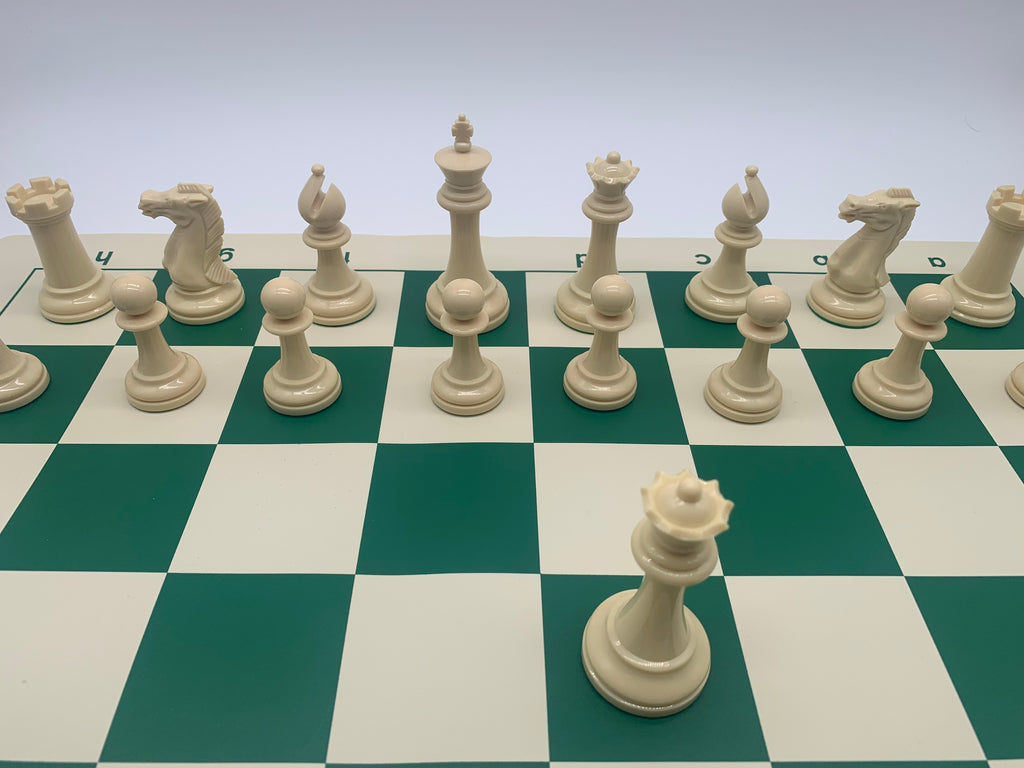 Segmented Horsehair Chess Pieces