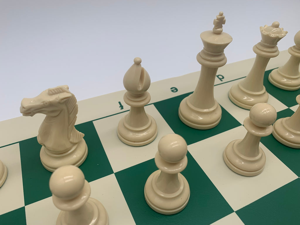 Segmented Horsehair Chess Pieces