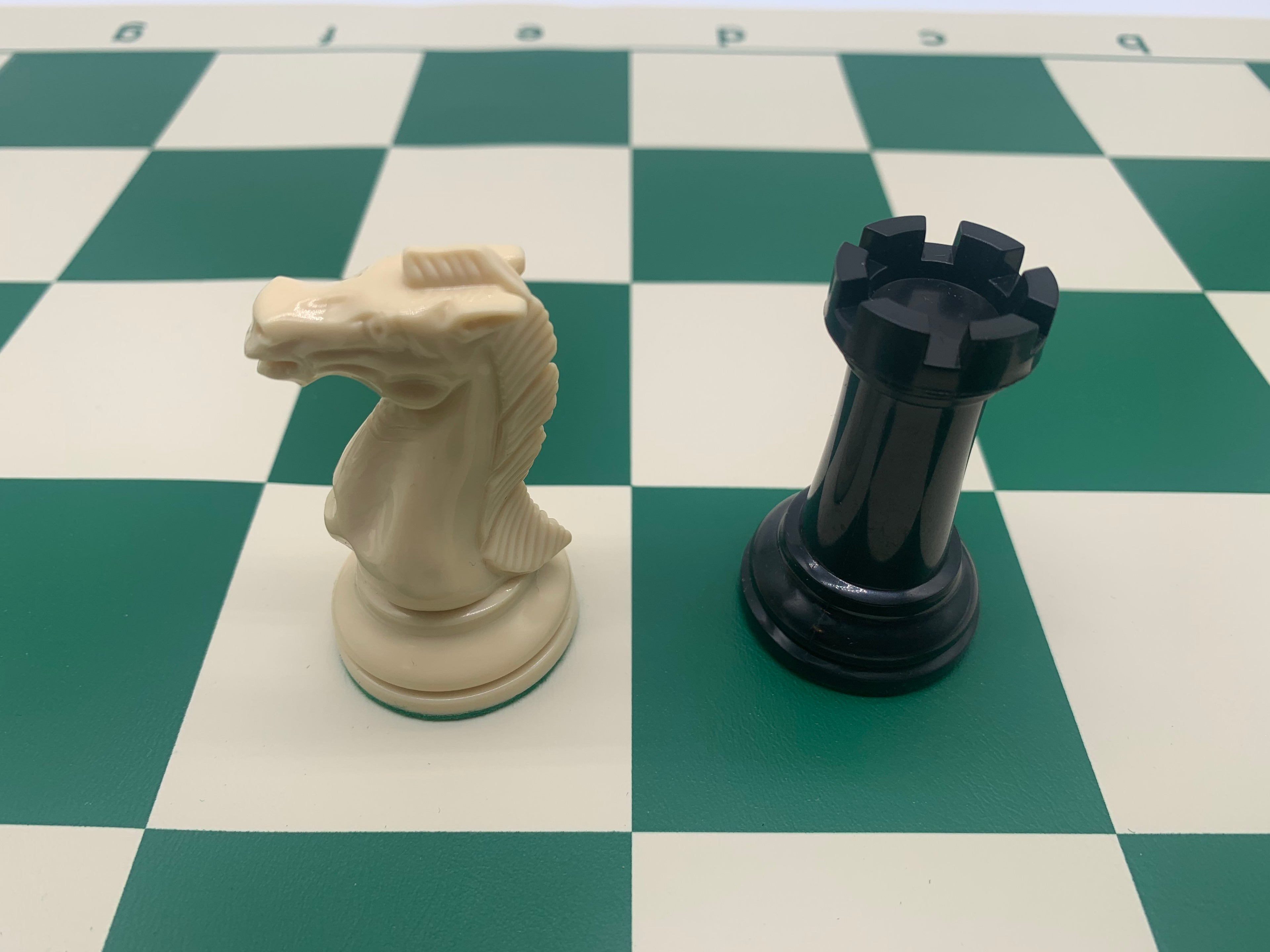 Segmented Horsehair Chess Pieces