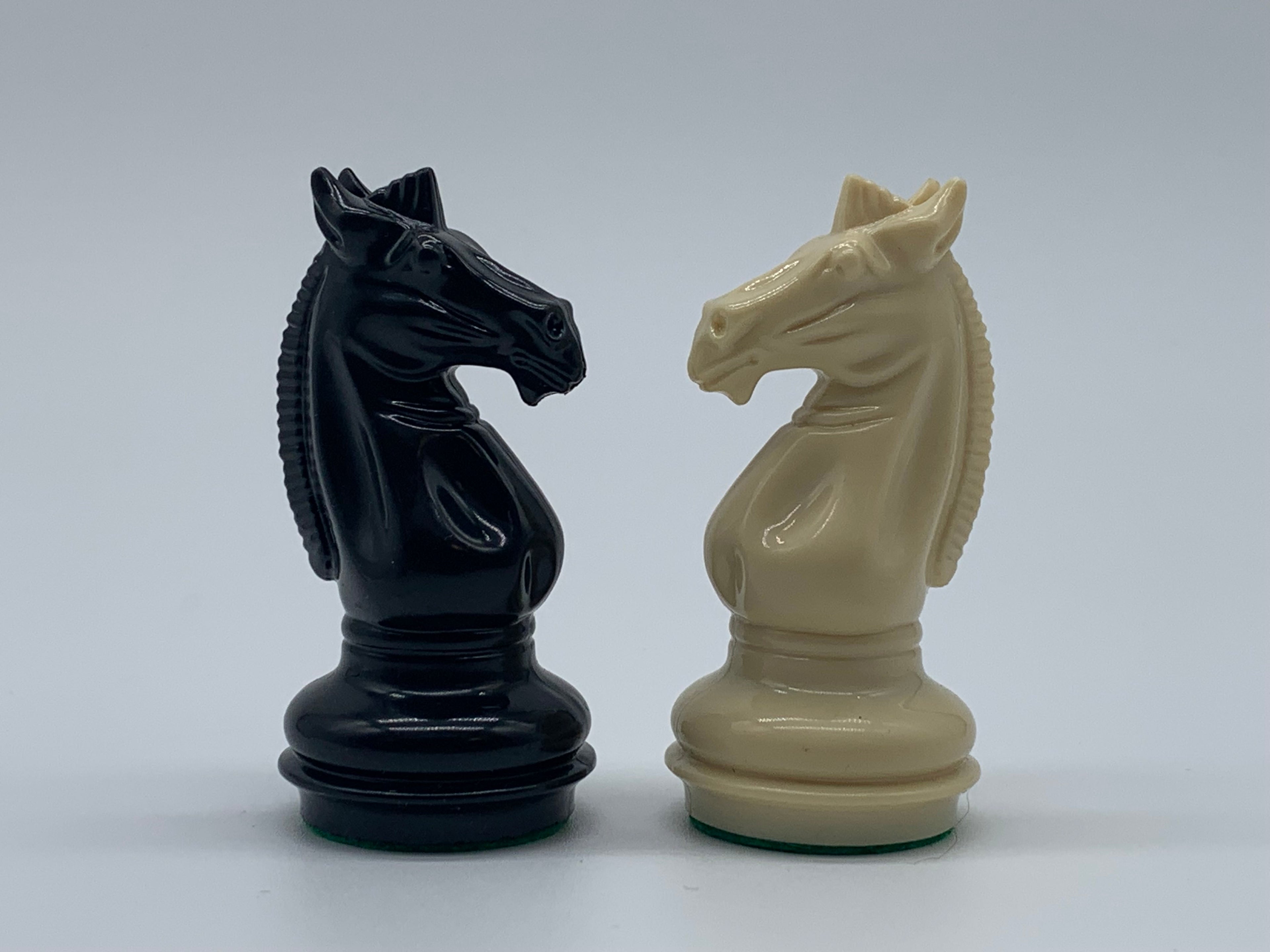 Templar Style Chess Pieces